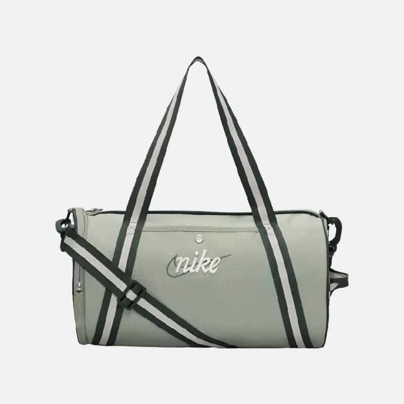 Soft wool base layer-Soft trail raincoat-Nike Heritage Retro Duffel Bag (13L) -Jade Horizon/Vintage Green/Summit White