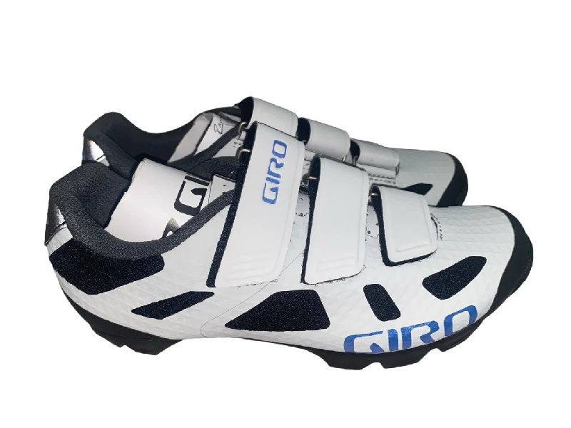 Tough trail gloves-cycling clothing for soggy routes-Giro Ranger MTB Shoe - Womens - Light Sharkskin