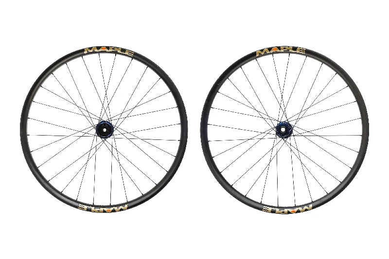 Tough gravel shoes-Sleek cap-Maple EMP 29 Carbon Tubeless 29" Wheelset