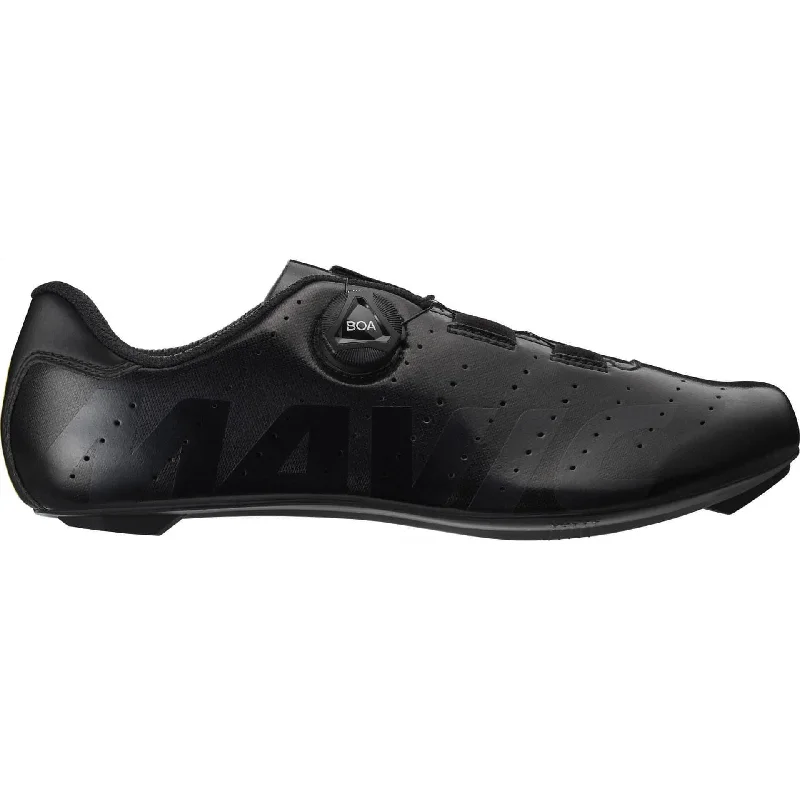 Sleek bike helmet-cycling clothing with dense coziness-Mavic Cosmic Boa Mens Road Cycling Shoes - Black