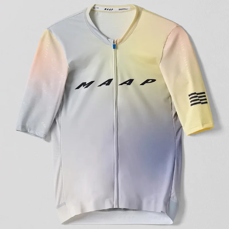 Thin bike neck scarf-cycling clothing for dusk trails-Maglia Maap Blurred Out Pro Hex - Giallo