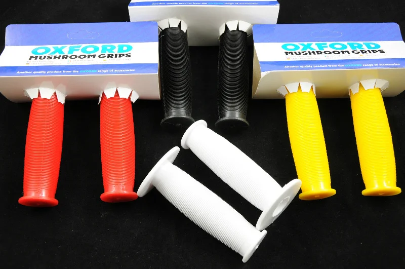 carbon fiber pliable grips-Thin shoe shields-MUSHROOM TYPE BMX HANDLEBAR GRIPS CHOICE OF RED,YELLOW BLACK OR WHITE NEW