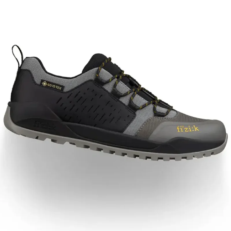 Durable road shoes-cycling clothing with vast flex-Scarpe Fizik Terra Ergolace GTX - Grigio nero