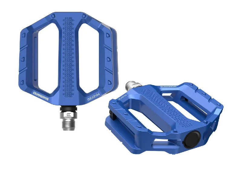 Airy trail helmet-Shimano EF202 E-Bike Flat Pedals - Blue